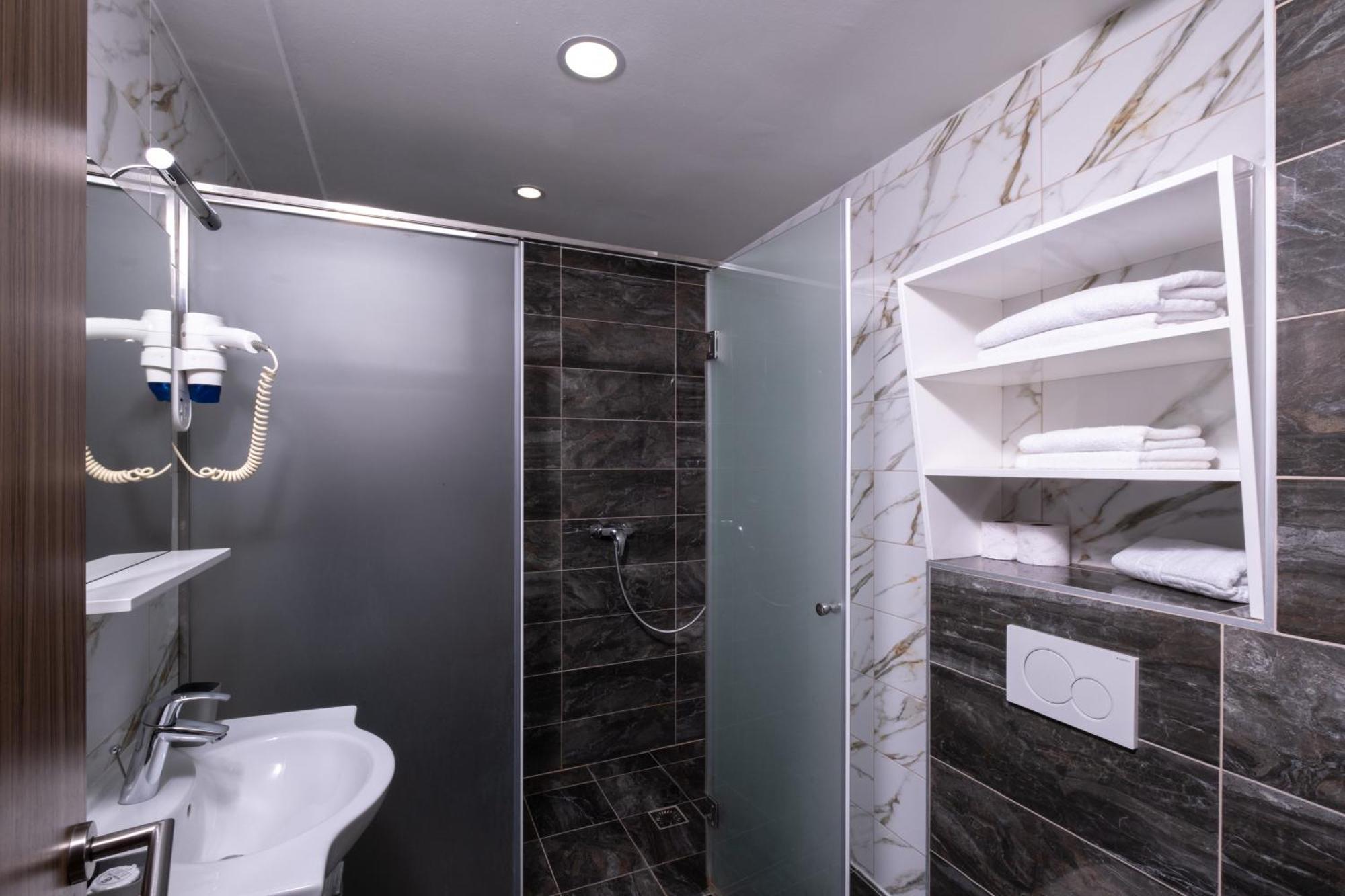 Hotel Bosna 1 Ilidža Eksteriør bilde